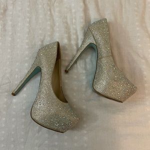 Betsy Johnson Wish Platform